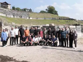 Destek Hizmetleri bu sefer tarihe el attı
