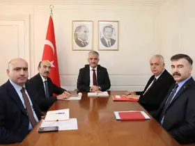 Devam eden projeler haftalık değerlendiriliyor
