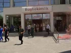 Devlet hastanesindeki acil durum tatbikatı gerçeği aratmadı
