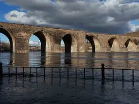 Dicle Nehri’nde yükselen su seviyesi dronla görüntülendi
