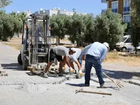 Didim Efeler Mahallesi’nde yol çalışması
