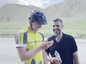 Dil engelini yapay zekayla çözdüler: Erzurum yolunda İngiliz turiste Şenkaya misafirperverliği
