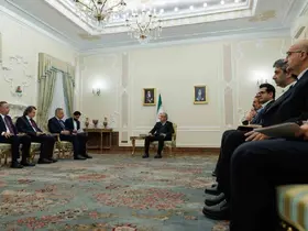 Dışişleri Bakanı Fidan, İran Cumhurbaşkanı Pezeşkiyan ile görüştü
