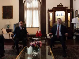 Dışişleri Bakanı Fidan, Vietnamlı mevkidaşı Le Hoai Trung ile bir araya geldi
