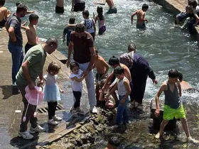 Diyarbakır’da çocuklar Anzele’ye akın etti
