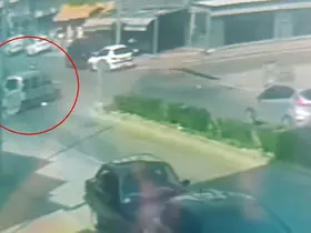 Dönüş için geniş manevra aldı, kaza kaçınılmaz oldu
