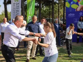 Dosd meram ailesi piknikte