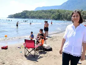 Dünya turizm köyü ve Sakin Kent Akyaka kadın muhtara emanet
