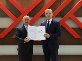 Düzce Üniversitesi Rektörü Sözbir mazbatasını aldı
