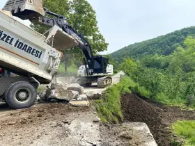 Düzce’de aşırı yağışlar heyelana neden oldu
