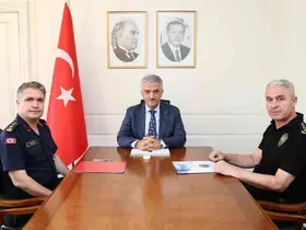 Düzce’de güvenlik ve asayiş toplantısı gerçekleştirildi

