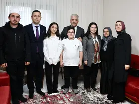 Düzce’de şehit ailesine anlamlı ziyaret
