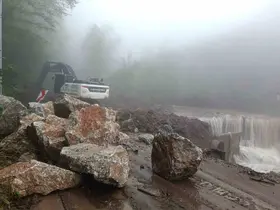 Düzce’de yağış nedeniyle kapanan yollar açıldı
