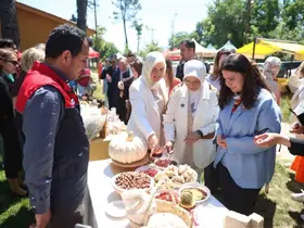 Düzce’nin yerel lezzetleri kırsal kalkınma için buluştu
