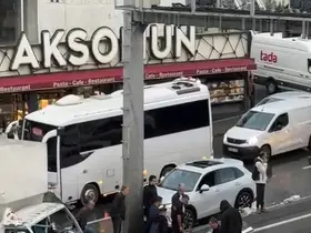 E-5’de feci kaza, çevredekiler şoföre kalp masajı yaptı
