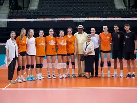 Eczacıbaşı Spor Kulübü, 60. yılında basketbol efsanelerini yeni evinde ağırladı

