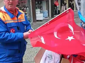 Edirne’de 1 Mayıs sonrası Türk bayraklarının çöpe atılmasına tepki
