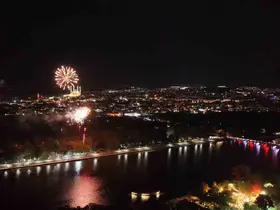 Edirne’de 30 Ağustos Zafer Bayramı resepsiyonu: Meriç Nehri’nde havai fişek gösterisi
