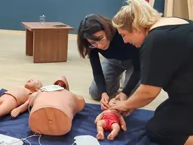 Efeler Belediyesi personeline ilk yardım eğitimi
