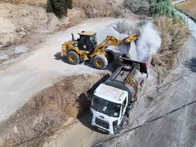 Efeler Belediyesi yol çalışmalarını sürdürüyor
