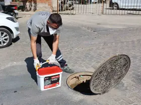 Efeler Belediyesi’nden ilaçlama çalışması
