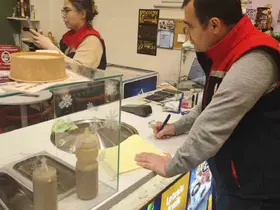 Efeler’de ’Ramazan’ denetimleri sürüyor
