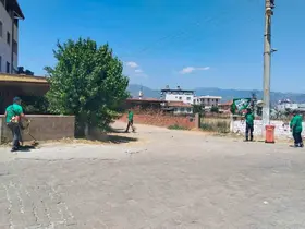 Efeler’de temizlik çalışmaları sürüyor
