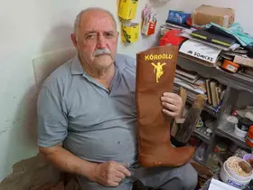 Efelerin zamanla yarışan mirası: ’Körüklü çizme’
