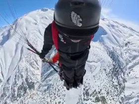 Ekstrem sporcu Koçak, Erzincan’da wingsuit ve paraşütle 500 metreden atladı
