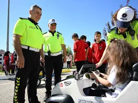 Elazığ’da çocuklar trafik kurallarını eğlenerek öğrendi
