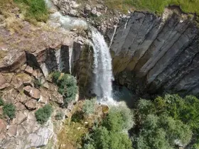 Elazığ’da saklı doğa harikası: Nişankaya Şelalesi ve doğal kanyon
