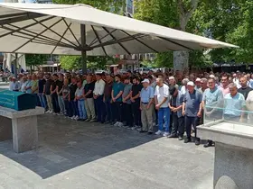 Emekli Bankacı Esin Camak vefat etti
