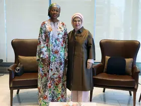 Emine Erdoğan, Sierra Leone Cumhurbaşkanı’nın eşi Fatima Maada Bio ile görüştü
