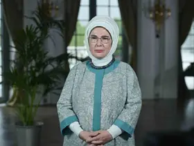 Emine Erdoğan, yıl boyunca katıldığı programlarda İsrail’in Gazze’de uyguladığı soykırıma dikkat çekerek zulmün sona ermesi için uluslararası topluma çağrılarda bulundu
