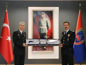 Emniyet teşkilatından jandarmaya anlamlı ziyaret
