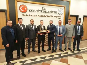 Emre Akoğan’dan Başkan Uçar’a ziyaret; Oto sanayi esnafına taziye evi müjdesi
