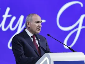 Ermenistan Başbakanı Paşinyan: "Azerbaycan-Ermenistan-Türkiye arasında boru ve elektrik hatları kurulacak"
