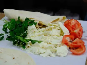 Erzincan Tulum Peyniri yaylalardan sofralara uzanıyor
