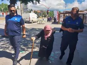 Erzincan zabıtasından gönülleri ısıtan davranış
