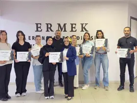 Erzincan’da işaret dili kursunu tamamlayanlara sertifika verildi

