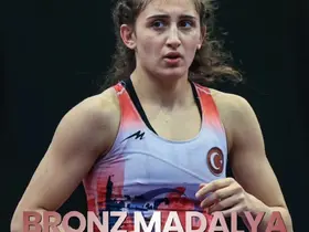 Erzincanlı milli güreşçi Elmira Yasin dünya üçüncüsü oldu
