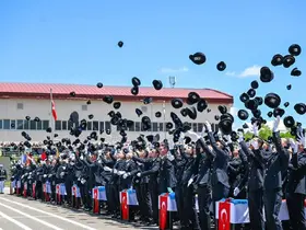 Erzurum’da 32. dönem polis adayları mezun oldu
