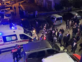 Erzurum’da düğünde bıçaklı kavga: 1’i ağır 3 yaralı
