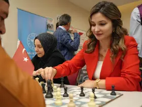 Erzurum’da kuşaklar satranç turnuvasında buluştu