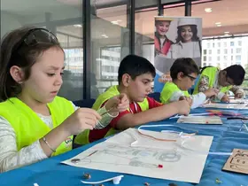 Esenyurtlu çocuklar Hayal Fabrikası’nda bilim ve sanatla buluşuyor
