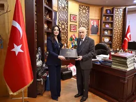 ‘Eserlerle Devlet Bahçeli’ kitabı kamuoyuna sunuldu
