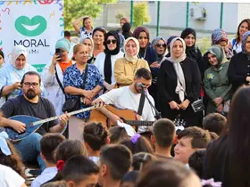 ESEV Moral Timi’nden minik öğrencilere neşeli karşılama
