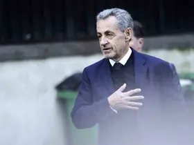 Eski Fransa Cumhurbaşkanı Sarkozy’nin hakkındaki 1 yıllık hapis cezasına temyiz başvurusu reddedildi
