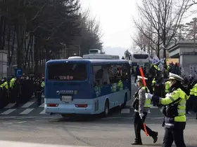 Eski Güney Kore Devlet Başkanı Yoon’a 5 yıl hapis cezası

