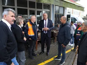 Esnaf odası temsilcileri selin vurduğu Darıçayırı’nda esnafın taleplerini dinledi
